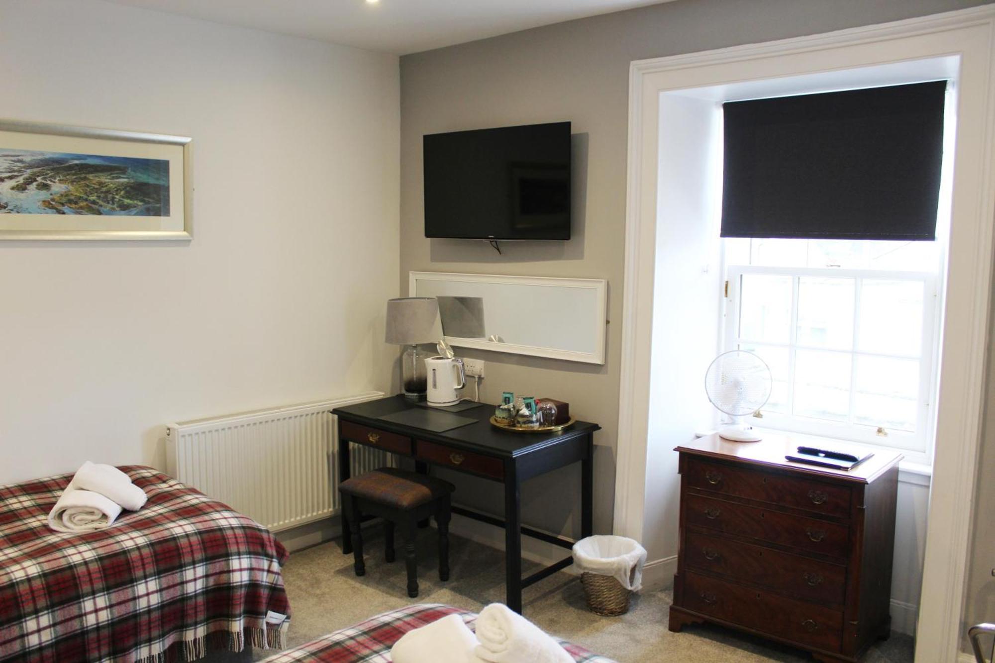 Conon Hotel Dingwall Bagian luar foto